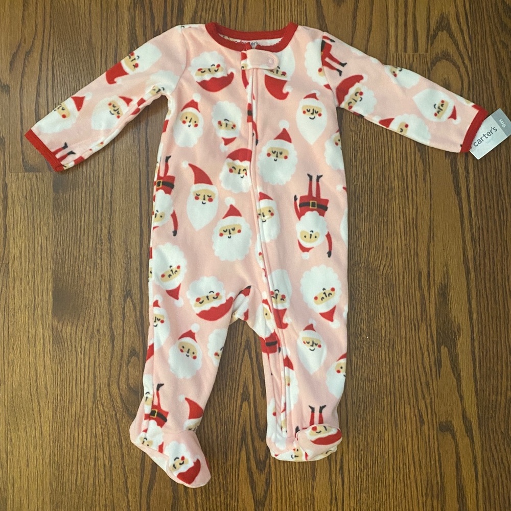 NWT Carter’s 9mo Santa Pajamas